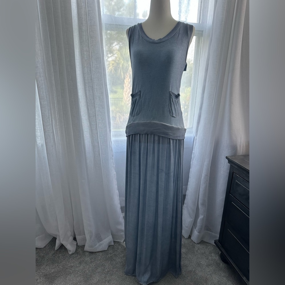 Nina Kendosa Paris - Beautiful light blue dress-